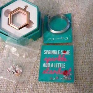 2 lockets and accessories